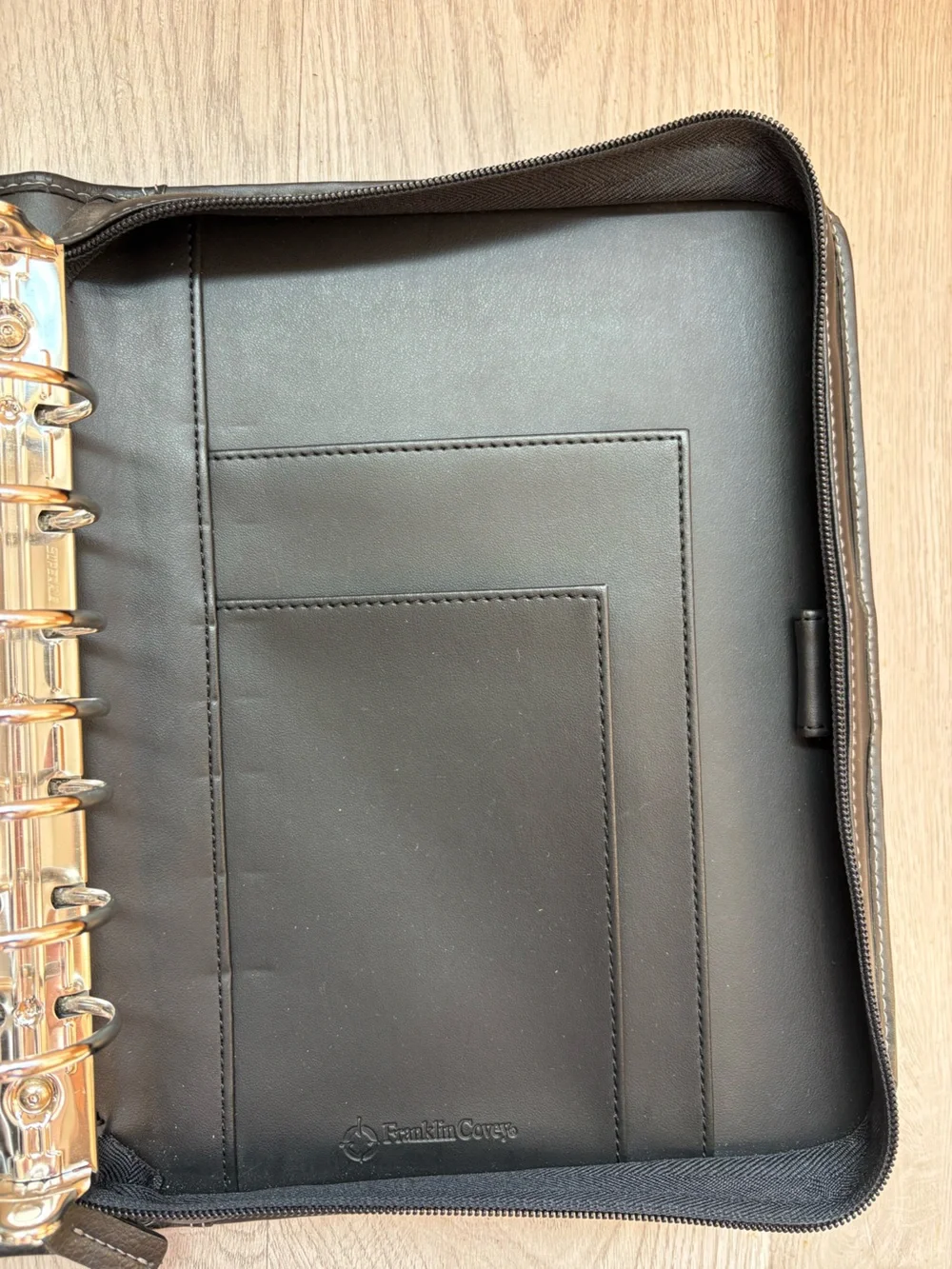 VTG Franklin Covey Black Faux Leather Zip Around 7 Ring Planner Binder w/ Calc